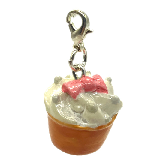 Cream Cupcake